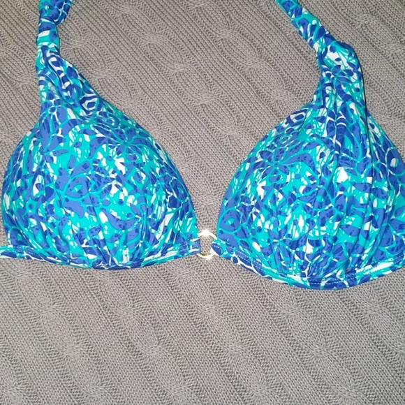 Bikini - Picture 4 of 6